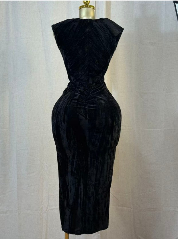 Amber Luxe Velvet Dress