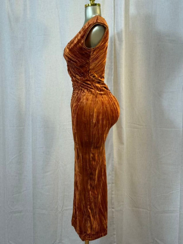 Amber Luxe Velvet Dress